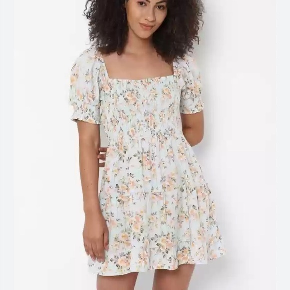 American eagle floral mini  frilly puff sleeve dress M - Picture 1 of 9